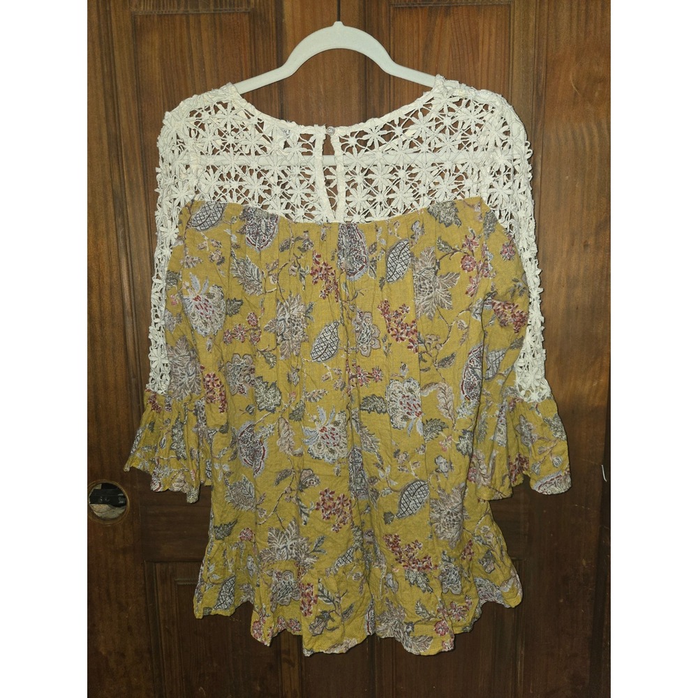 Umgee Mustard Floral Crochet Lace Boho Blouse Bell Sleeve Ruffle Hem A2964 Small - Picture 3 of 5